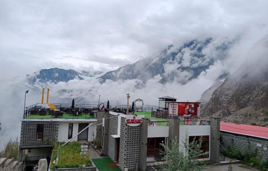 HARD ROCK HUNZA